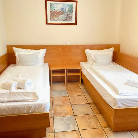 Vintage Koeln - Kostenlose Parkplaetze 3*