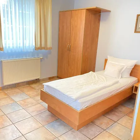 Vintage Koeln - Kostenlose Parkplaetze 3*