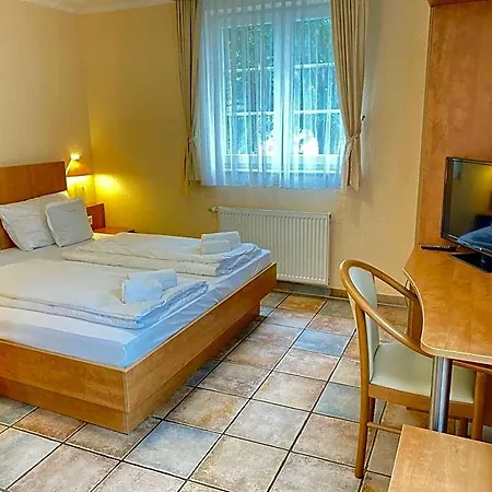 Vintage Koeln - Kostenlose Parkplaetze Hotel 3*