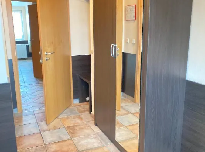 Vintage Köln - Kostenlose Parkplätze 3* Pulheim