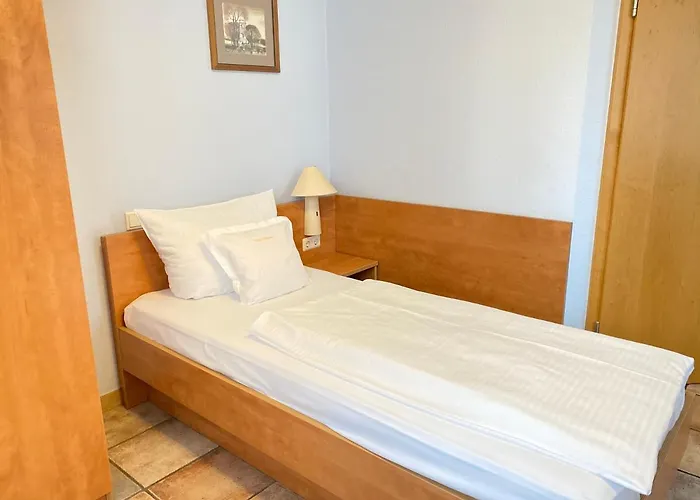 Vintage Koeln - Kostenlose Parkplaetze Szálloda Pulheim