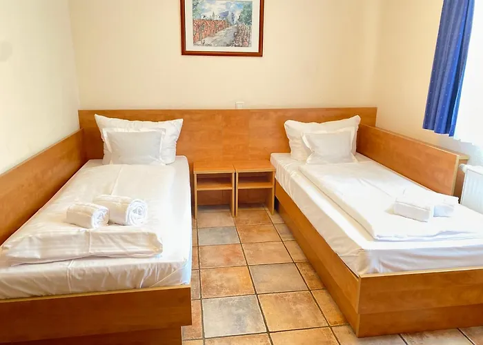 Vintage Köln - Kostenlose Parkplätze 3*