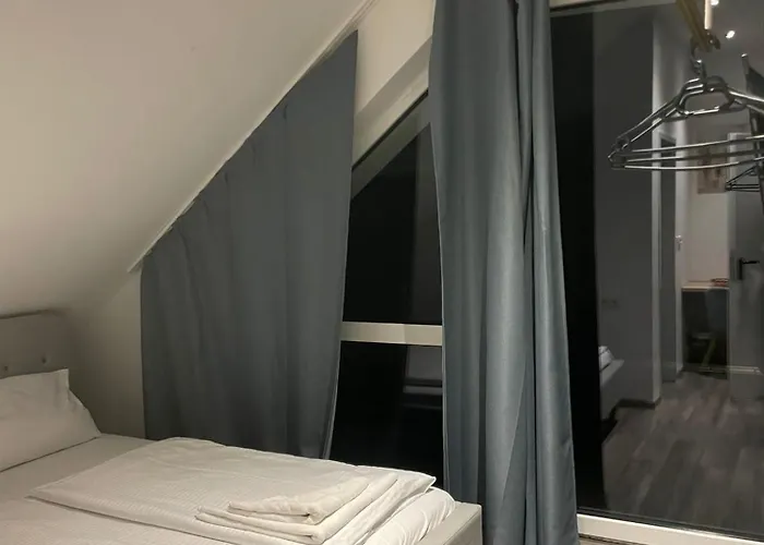 Vintage Koeln - Kostenlose Parkplaetze 3*