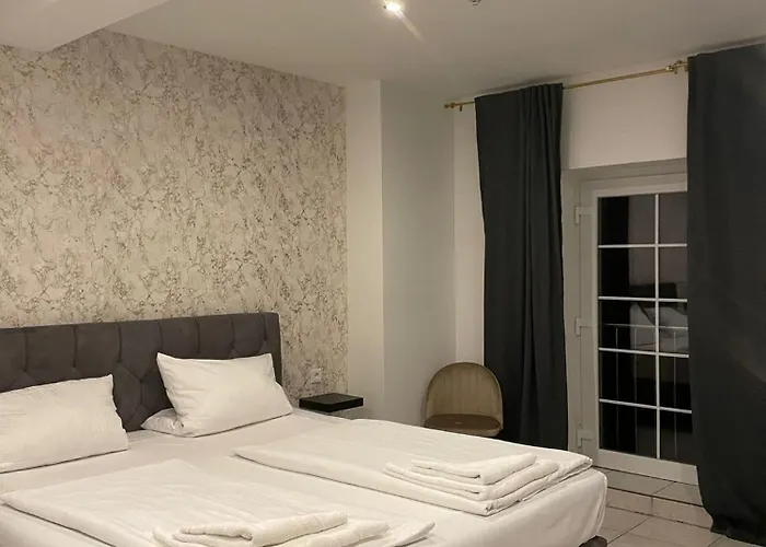 Vintage Koeln - Kostenlose Parkplaetze Szálloda Pulheim